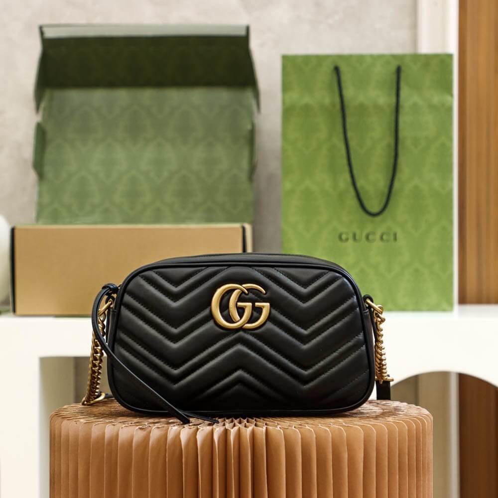 GUCCI GG Marmont small shoulder bag Style ‎447632