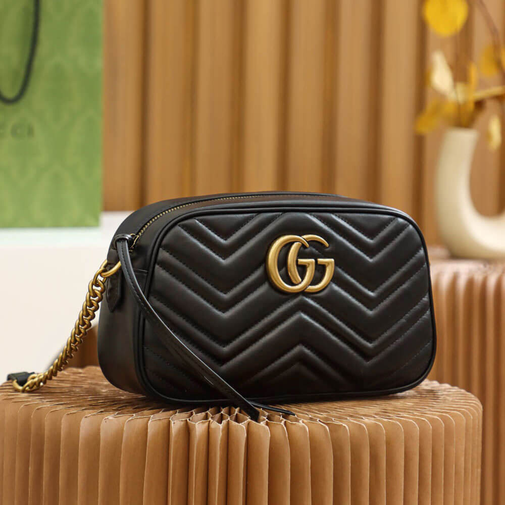 GUCCI GG Marmont small shoulder bag Style ‎447632