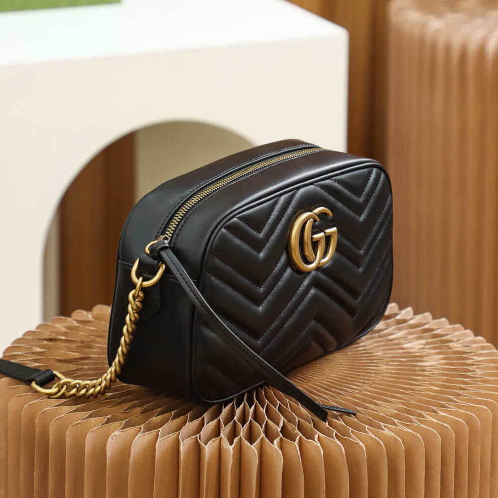 GUCCI GG Marmont small shoulder bag Style ‎447632