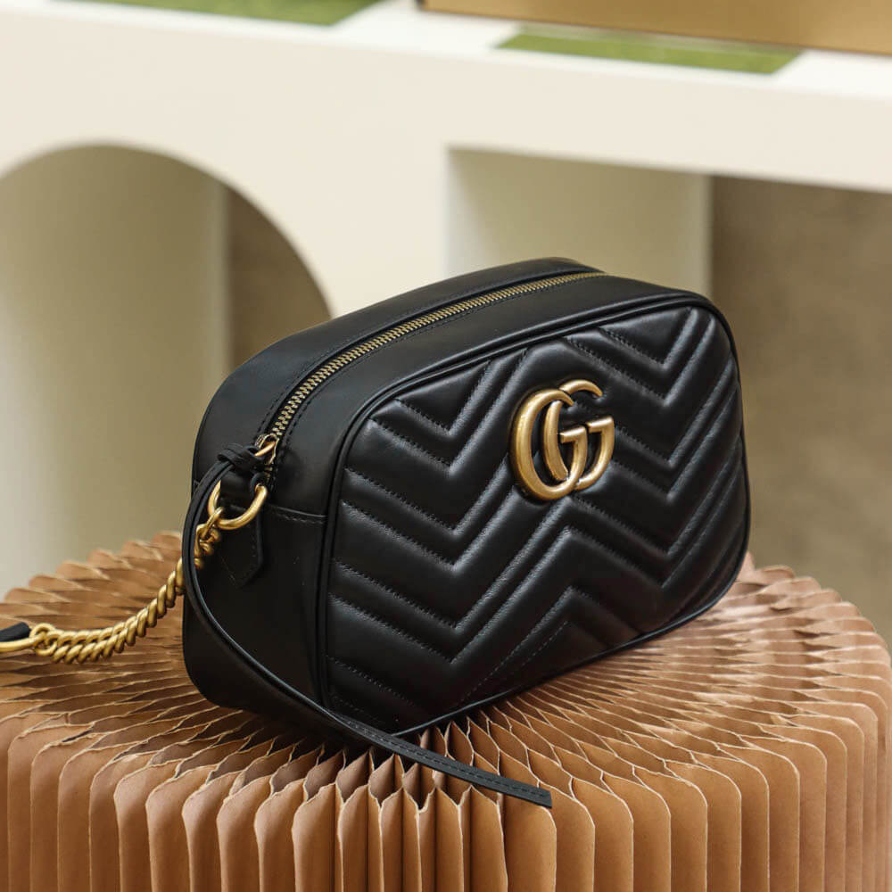 GUCCI GG Marmont small shoulder bag Style ‎447632