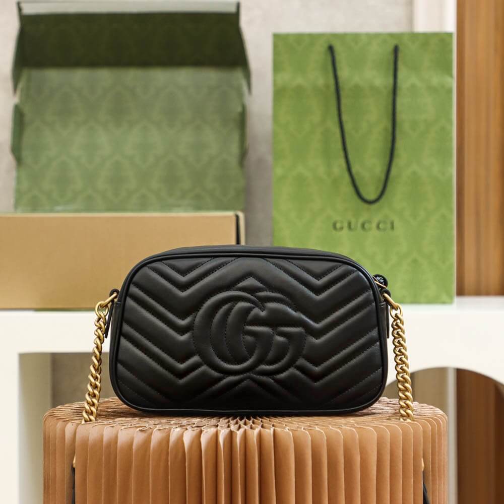 GUCCI GG Marmont small shoulder bag Style ‎447632