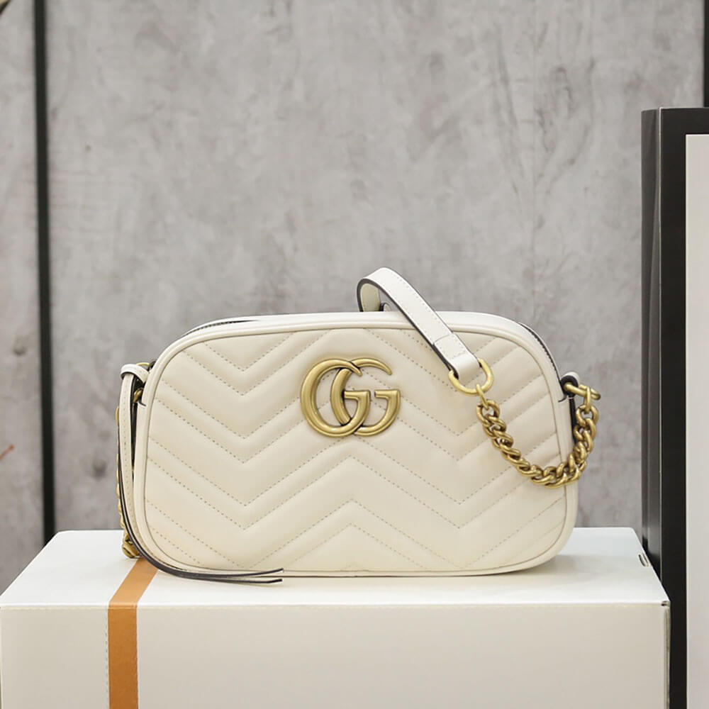 GUCCI GG Marmont small shoulder bag Style ‎447632 