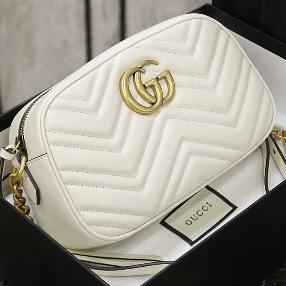 GUCCI GG Marmont small shoulder bag Style ‎447632 