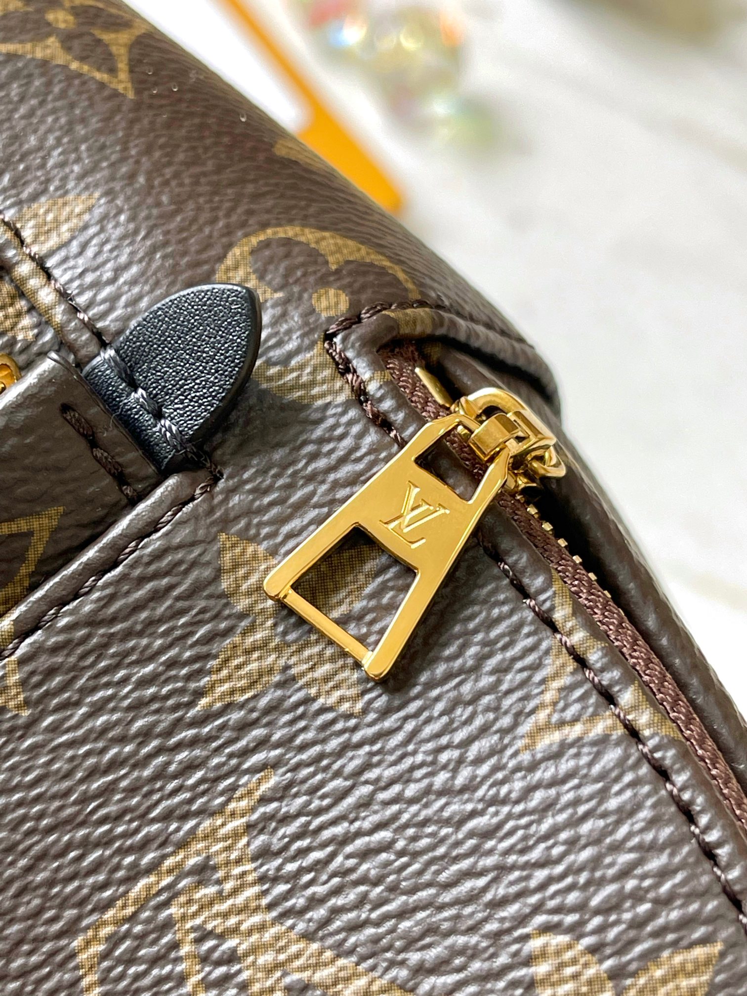 LOUIS VUITTON Palm Springs Mini M44873