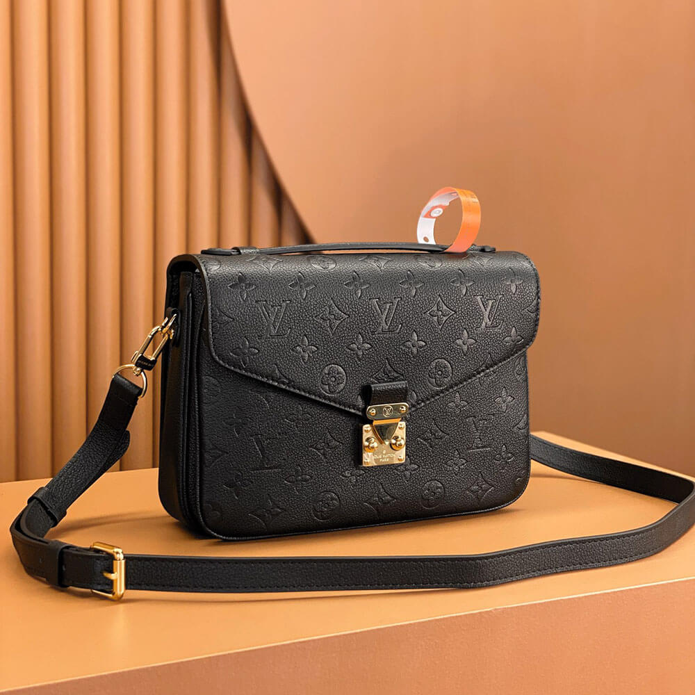 LOUIS VUITTON Pochette Métis M41487