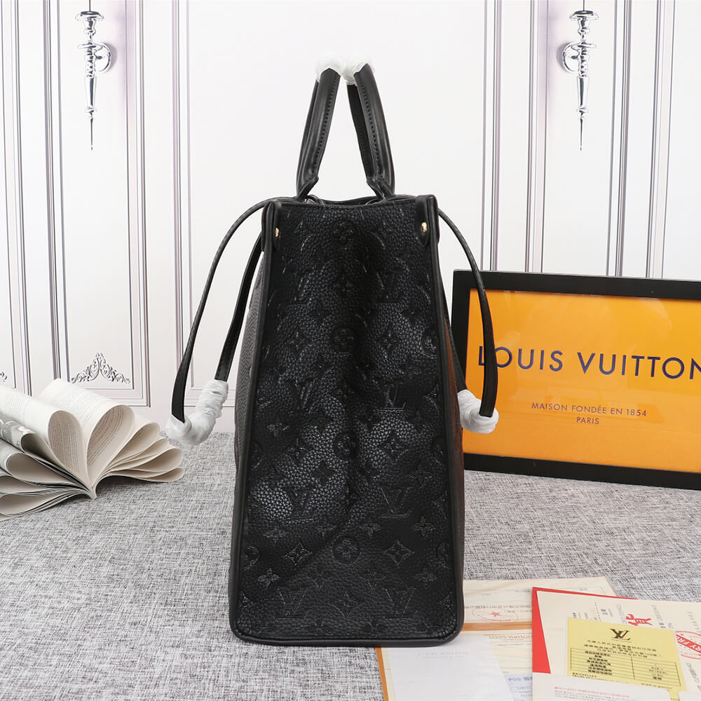 LOUIS VUITTON OnTheGo GM M44571